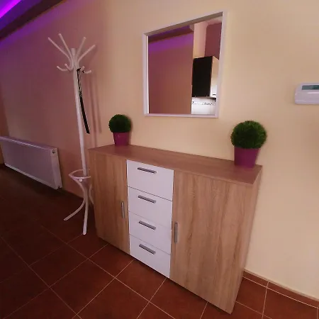 Sarok Apartmanhaz